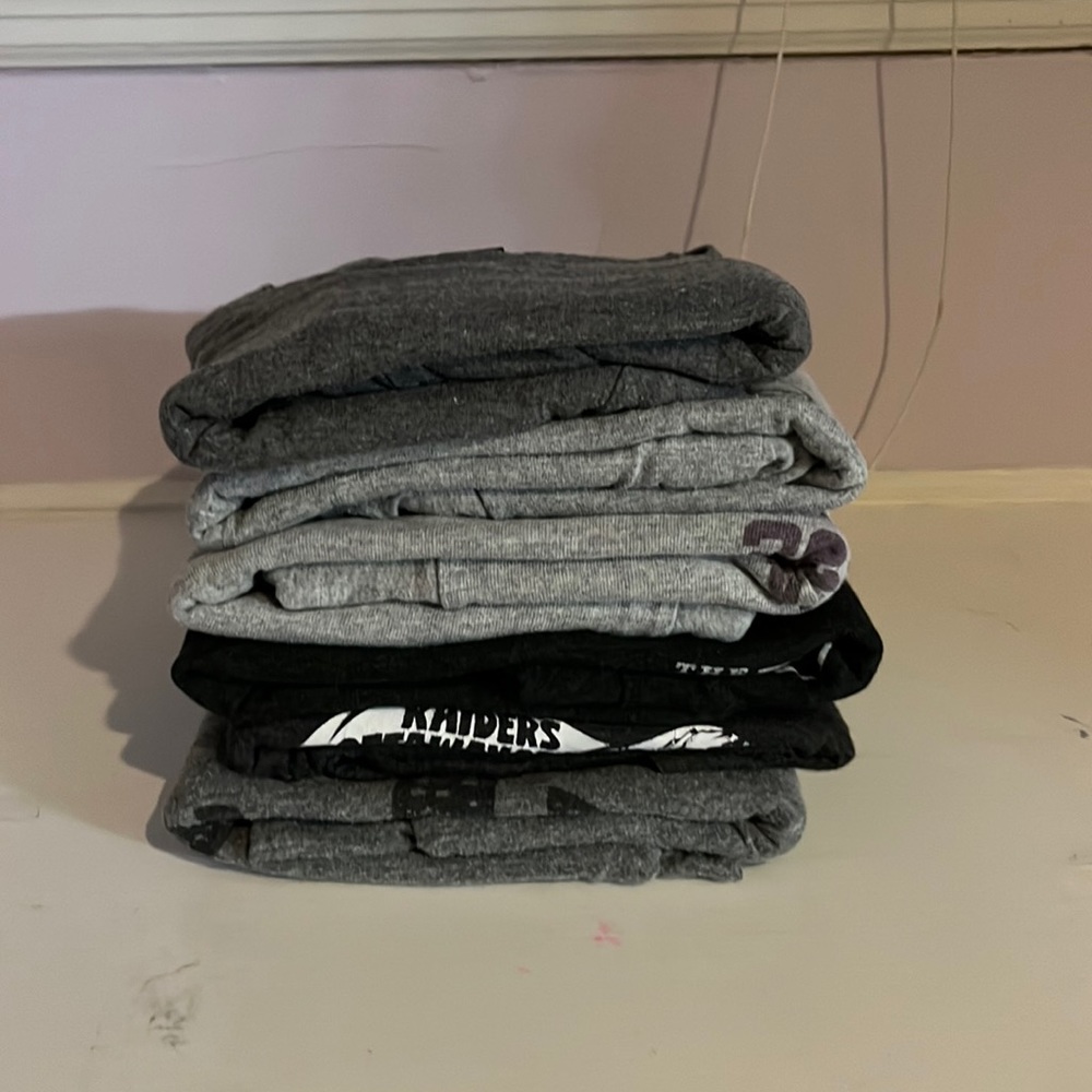 Random t-shirt bundle